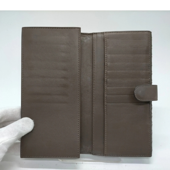 Bottega Veneta Intrecciato Leather Tri Fold Wallet - Picture 6 of 13
